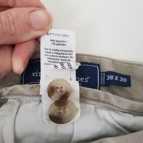 Vineyard Vines Khaki Breaker Pants Size 38 x 30 - Picture 5 of 9
